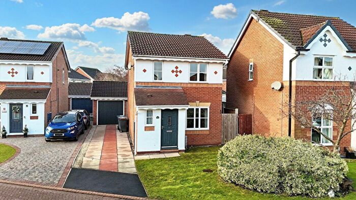 3 Bedroom Detached House For Sale In Lambourn Drive, Leighton, CW1