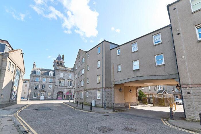 2 Bedroom Flat To Rent In St Clair Street, City Centre, Aberdeen, AB24