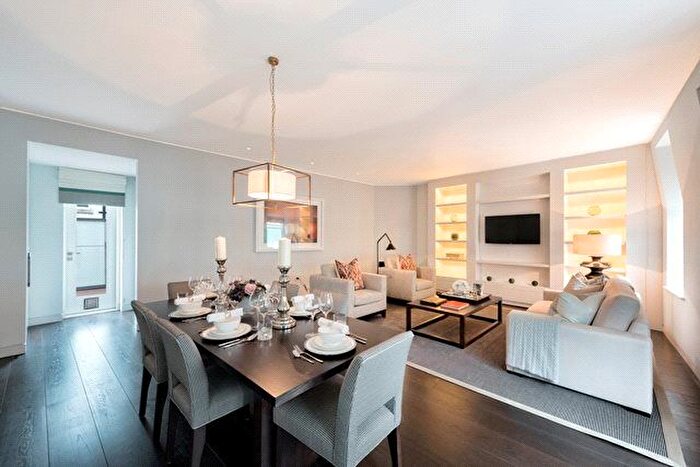 1 Bedroom Flat To Rent In Duke Street, Mayfair, London, W1K