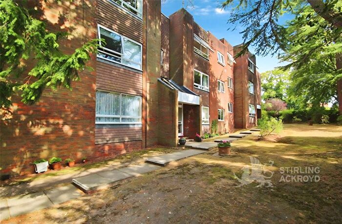 1 Bedroom Flat To Rent In Albury Road, Guildford, Surrey, GU1