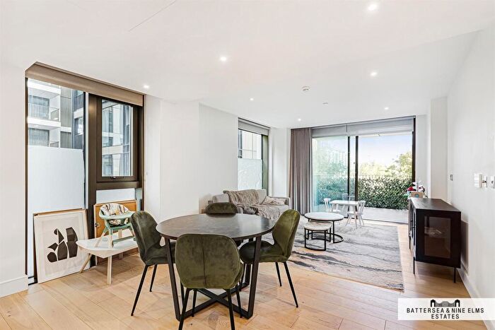 2 Bedroom Apartment To Rent In Fitzroy House, Prince Of Wales Drive, SW11