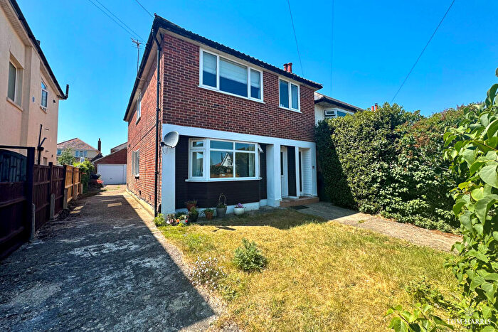 2 Bedroom Flat For Sale In Mavis Road, Bournemouth, Bournemouth Christchurch Poole, BH9