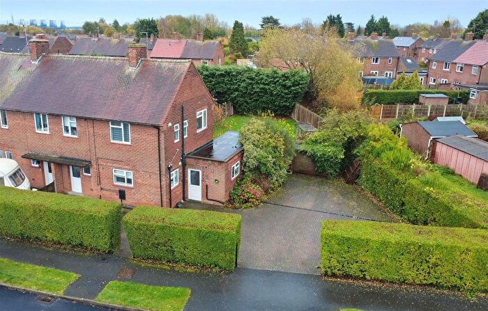 3 Bedroom Semi-detached House For Sale In Gregory Avenue, Breaston, DE72