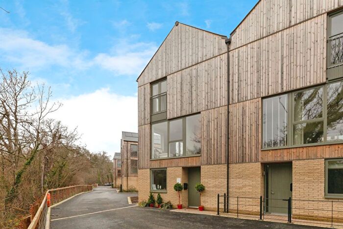 4 Bedroom Semi Detached House For Sale In The Wharf, Box, Corsham, SN13