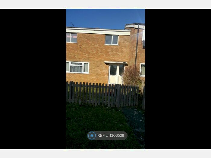 3 Bedroom Terraced House To Rent In Ripon Road, Stevenage, SG1