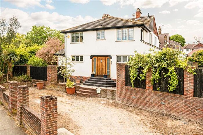 4 Bedroom House For Sale In Exford Road, Lee, SE12