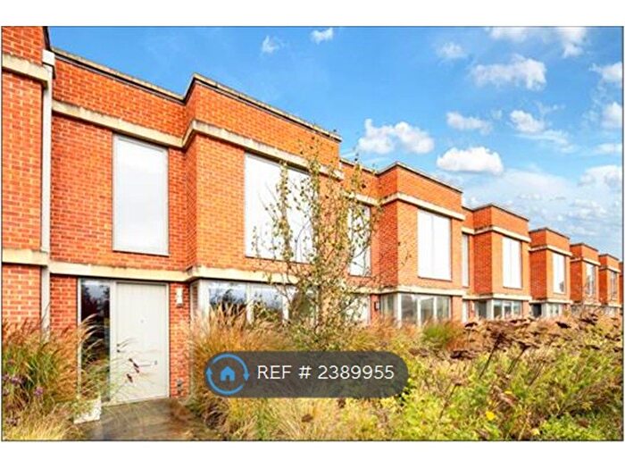 3 Bedroom Terraced House To Rent In West Terrace, Bicester, Oxfordshire, OX27