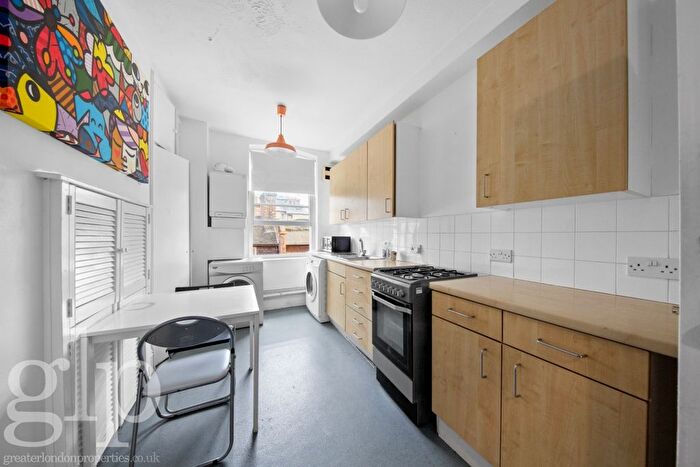 2 Bedroom Flat To Rent In Meard Street, Soho, W1F