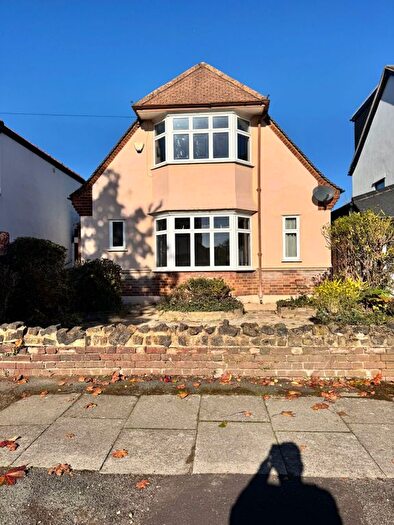 3 Bedroom Detached House To Rent In Southall, UB2