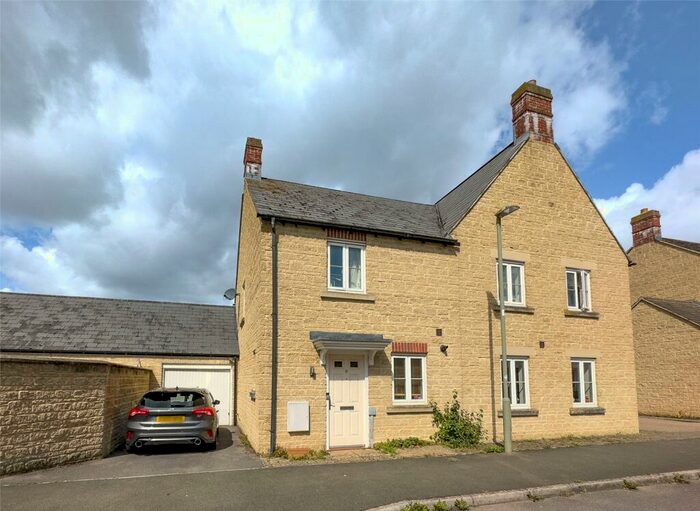 2 Bedroom Semi-Detached House To Rent In Jasmine Way, Carterton, Oxfordshire, OX18