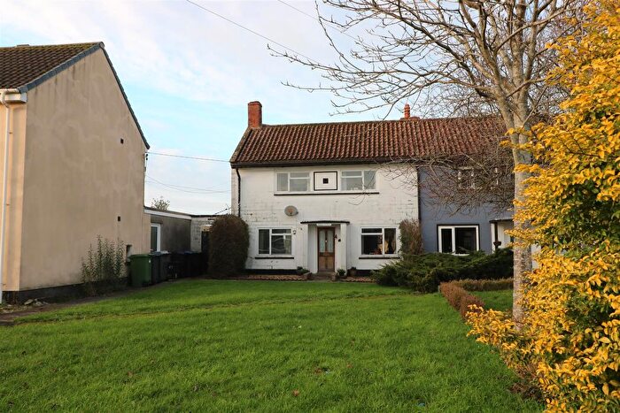 3 Bedroom End Terrace House For Sale In Arnold Noad Corner, Southwick, BA14