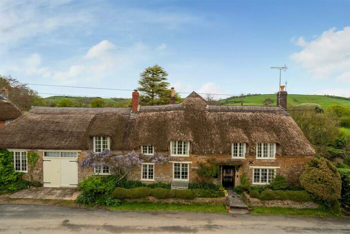 4 Bedroom Detached House For Sale In North Chideock, Bridport, Dorset, DT6