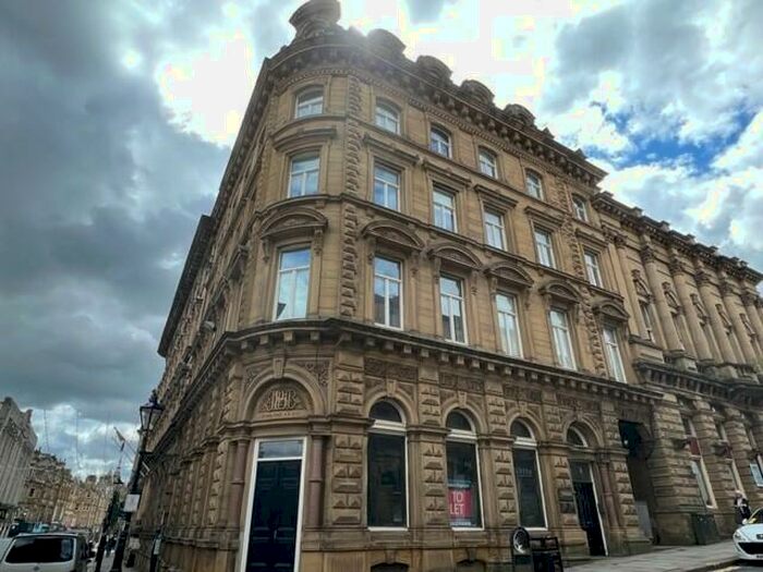 1 Bedroom Apartment To Rent In Landown House, Halifax, HX1