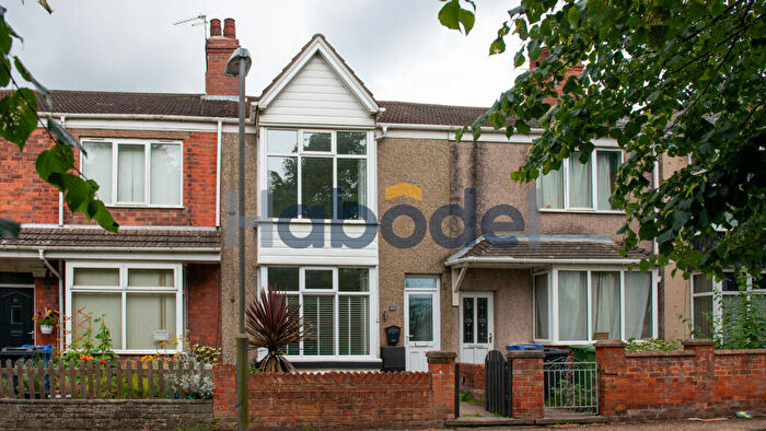 3 Bedroom Terraced House To Rent In Highfield Avenue, Grimsby, DN32