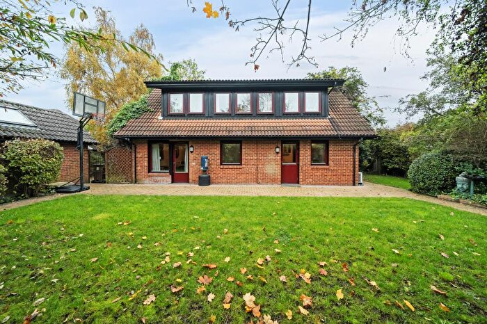 3 Bedroom Detached House To Rent In Winnersh, Wokingham, RG41