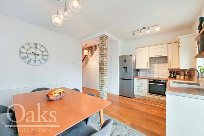 3 Bedroom Terraced House For Sale In Morland Road, Addiscombe, CR0