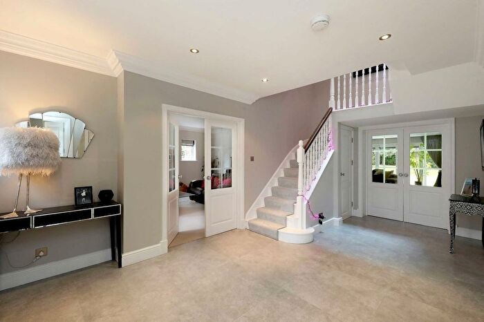 6 Bedroom Detached House For Sale In Ledborough Wood, Beaconsfield, Buckinghamshire, HP9