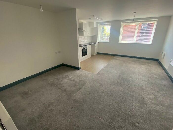Studio To Rent In Brecon House, Browns Green, Birmingham, B20