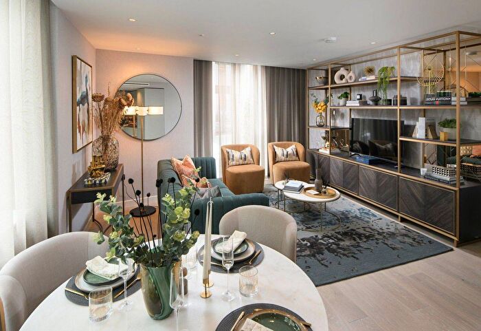 1 Bedroom Flat For Sale In West End Gate, Marylebone, London, W2