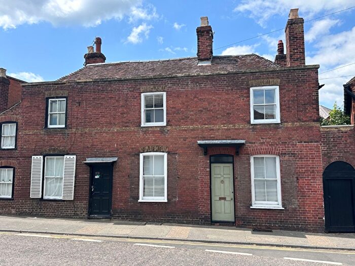 3 Bedroom Semi-Detached House For Sale In Oaten Hill, Canterbury, Kent, CT1
