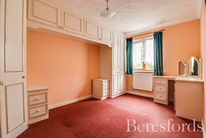 3 Bedroom End Of Terrace House For Sale In Greene View, Braintree, CM7