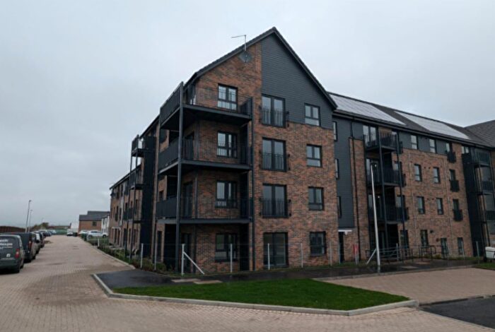 2 Bedroom Flat To Rent In , Blaikie Drive, EH12