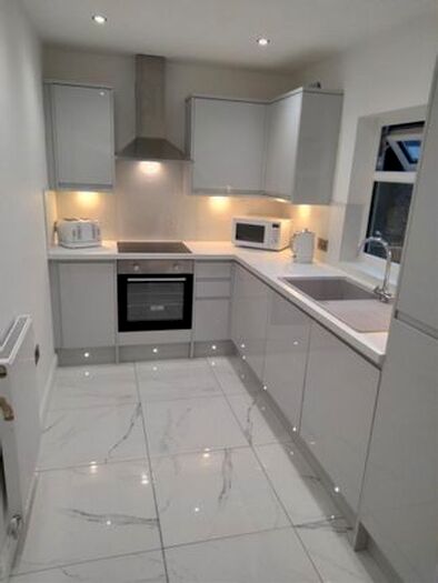 3 Bedroom Property To Rent In Stonewell, Lancaster LA1