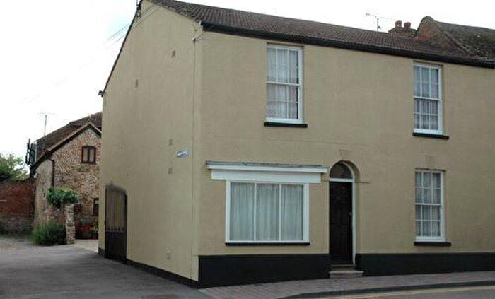 4 Bedroom Flat For Sale In A, B, C Amp; D High Street, Newington, Kent, ME9