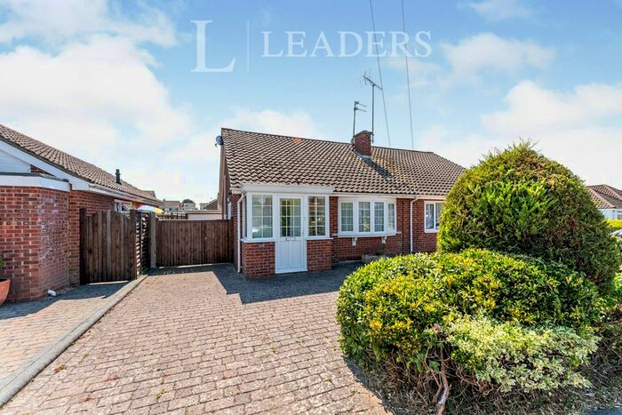 2 Bedroom Bungalow To Rent In Holmes Lane, Rustington, Littlehampton, BN16