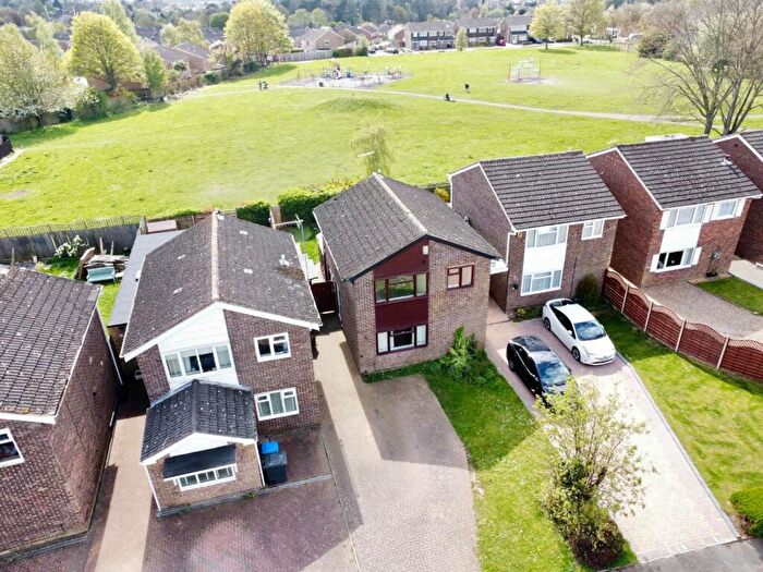 3 Bedroom Detached House For Sale In Obelisk Rise, Kingsthorpe, Northampton, NN2