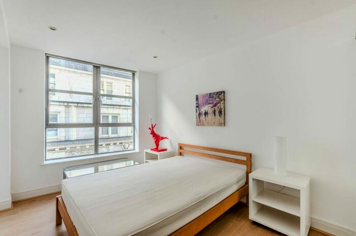 2 Bedroom Flat To Rent In Tavistock Street, Covent Garden, London, WC2E