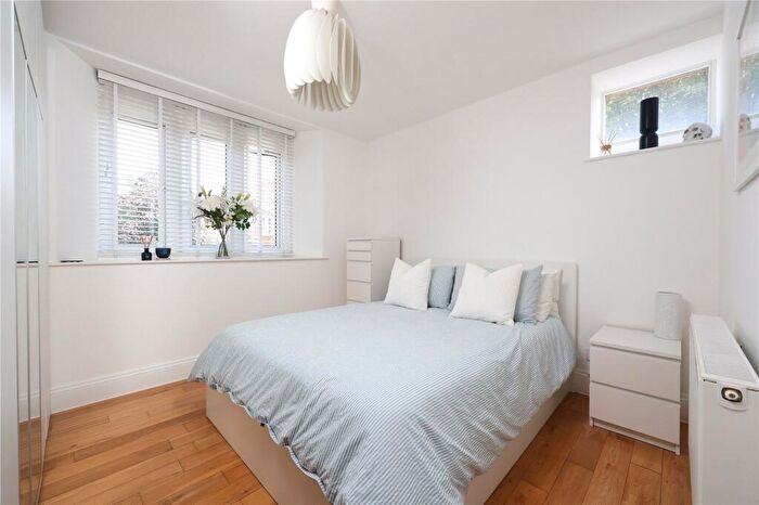 1 Bedroom Apartment For Sale In College Fields, Bristol, BS8 - Photo 8