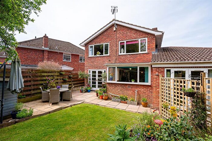 4 Bedroom Detached House For Sale In St. Nicholas Croft, Askham Bryan, York, YO23