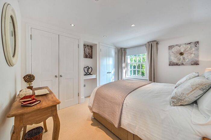 2 Bedroom Cottage To Rent In Sophurst Lane, Matfield, Tonbridge, TN12