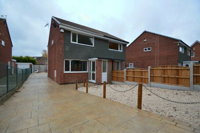 2 Bedroom Semi-Detached House To Rent In Pickering Avenue, Garforth, LS25