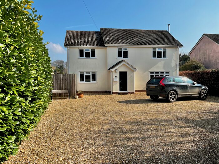 5 Bedroom House To Rent In Yewlands, Felsham, IP30