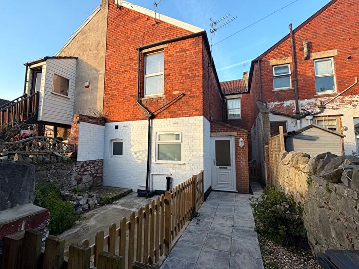 1 Bedroom Flat To Rent In Quantock Road, Weston-Super-Mare, BS23