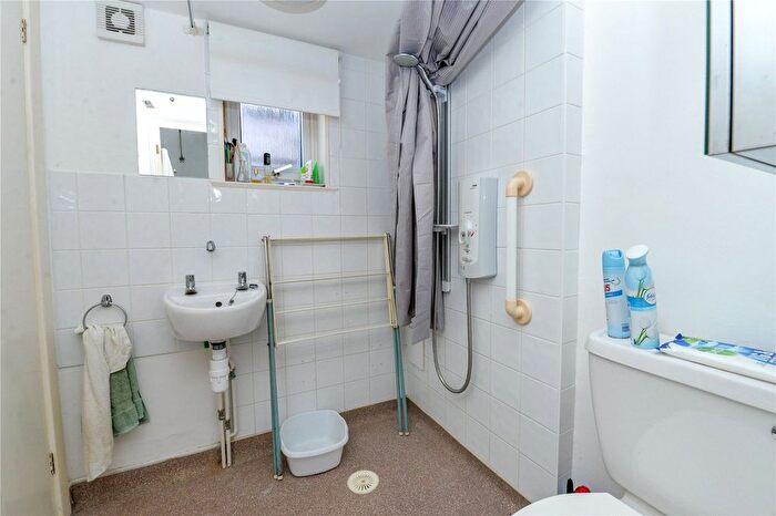 3 Bedroom Detached House For Sale In Marley Close, New Milton, Hampshire, BH25