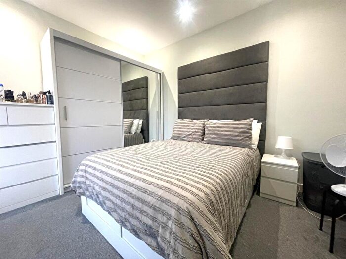 1 Bedroom Flat To Rent In Arden Street, Gillingham, ME7