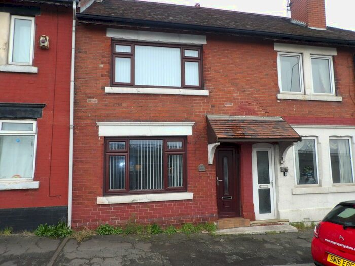 2 Bedroom Terraced House To Rent In Hill Crest, Skellow, Doncaster, DN6