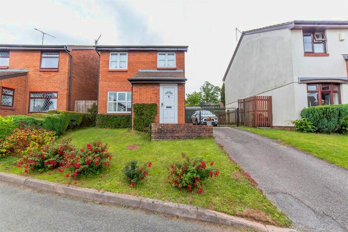 3 Bedroom Detached House For Sale In Chester Close, New Inn, Pontypool, NP4