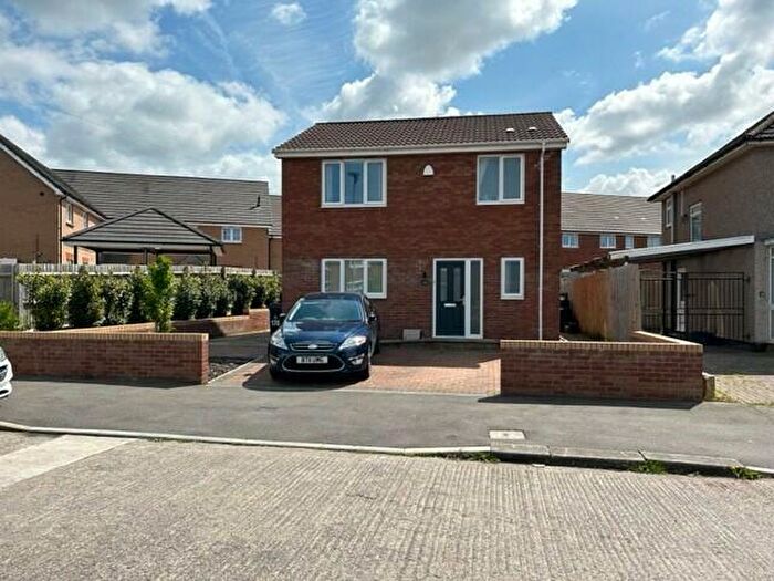 4 Bedroom House To Rent In Landseer Avenue, Bristol, BS7