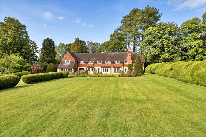 6 Bedroom Detached House For Sale In Cat Street, Upper Hartfield, East Sussex, TN7