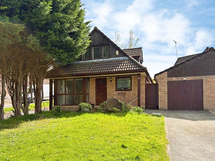 3 Bedroom Detached House For Sale In Old Barn Way, Yeovil, BA20