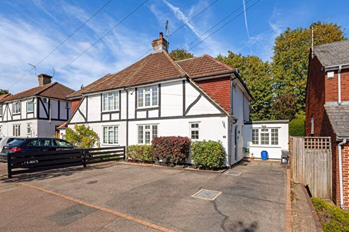 4 Bedroom Semi Detached House For Sale In The Cloisters, Rickmansworth, Hertfordshire, WD3