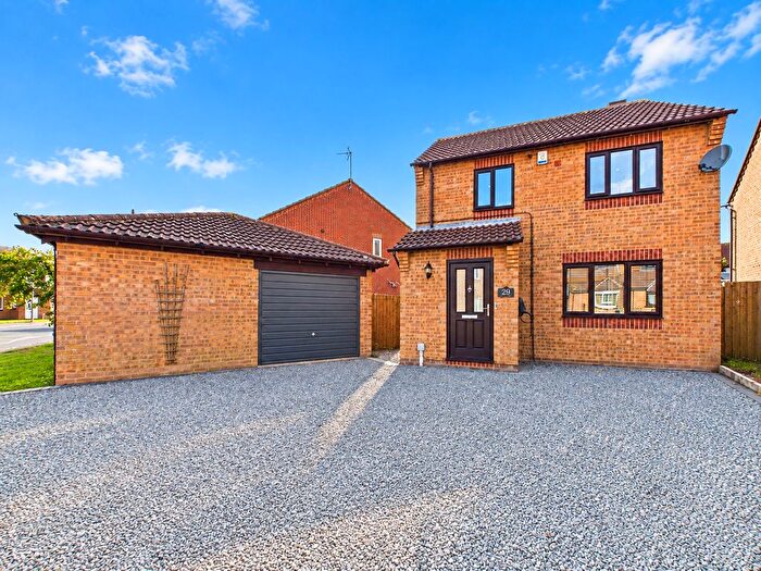 3 Bedroom Detached House To Rent In Brandon Way, Kingswood, Hull, East Yorkshire, HU7