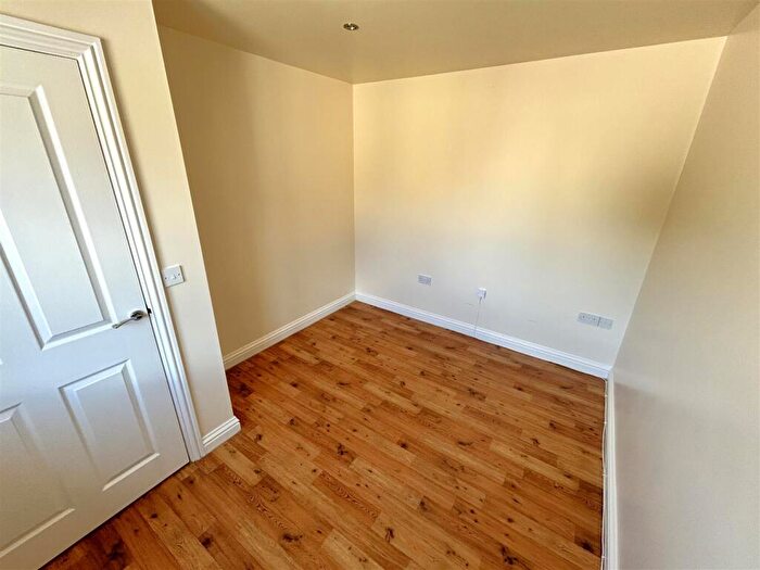1 Bedroom Semi-Detached Bungalow To Rent In Bristol Road, Chippenham, SN15