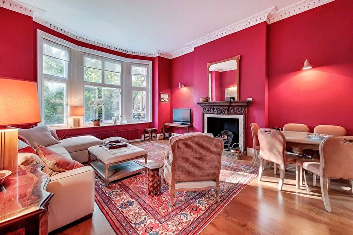 1 Bedroom Flat To Rent In Montagu Square, London, W1H