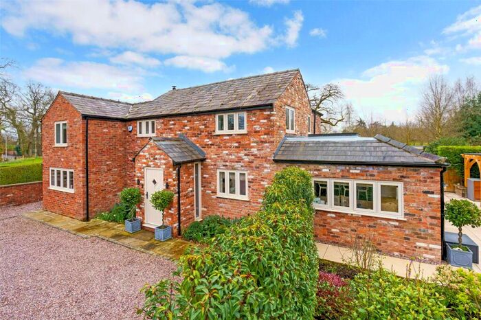 4 Bedroom Detached House For Sale In Merrymans Lane, Alderley Edge, Cheshire, SK9