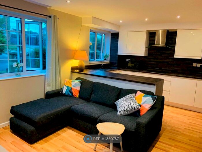 1 Bedroom Semi-Detached House To Rent In Brundall Close, Stockton-On-Tees, TS19